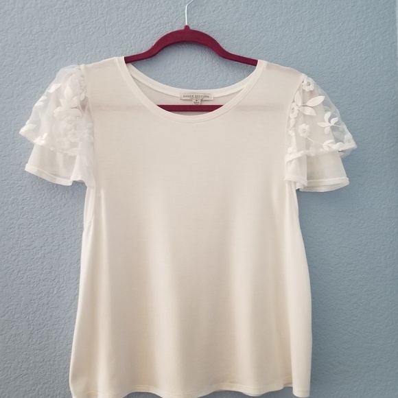 Green Envelope Tops - Woman's White T-shirt with Sleeve Details